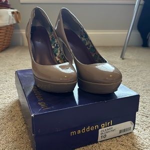 madden girl blush heels